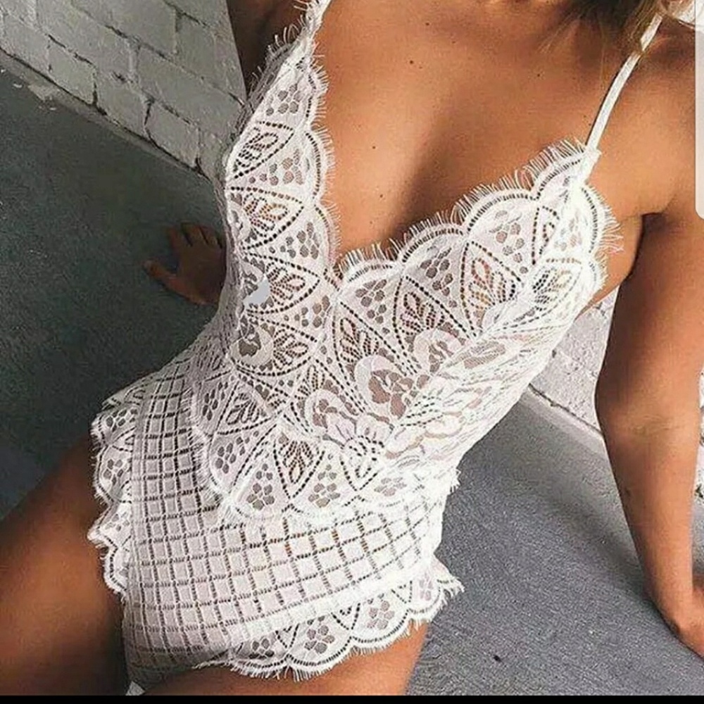 White lace bodysuit